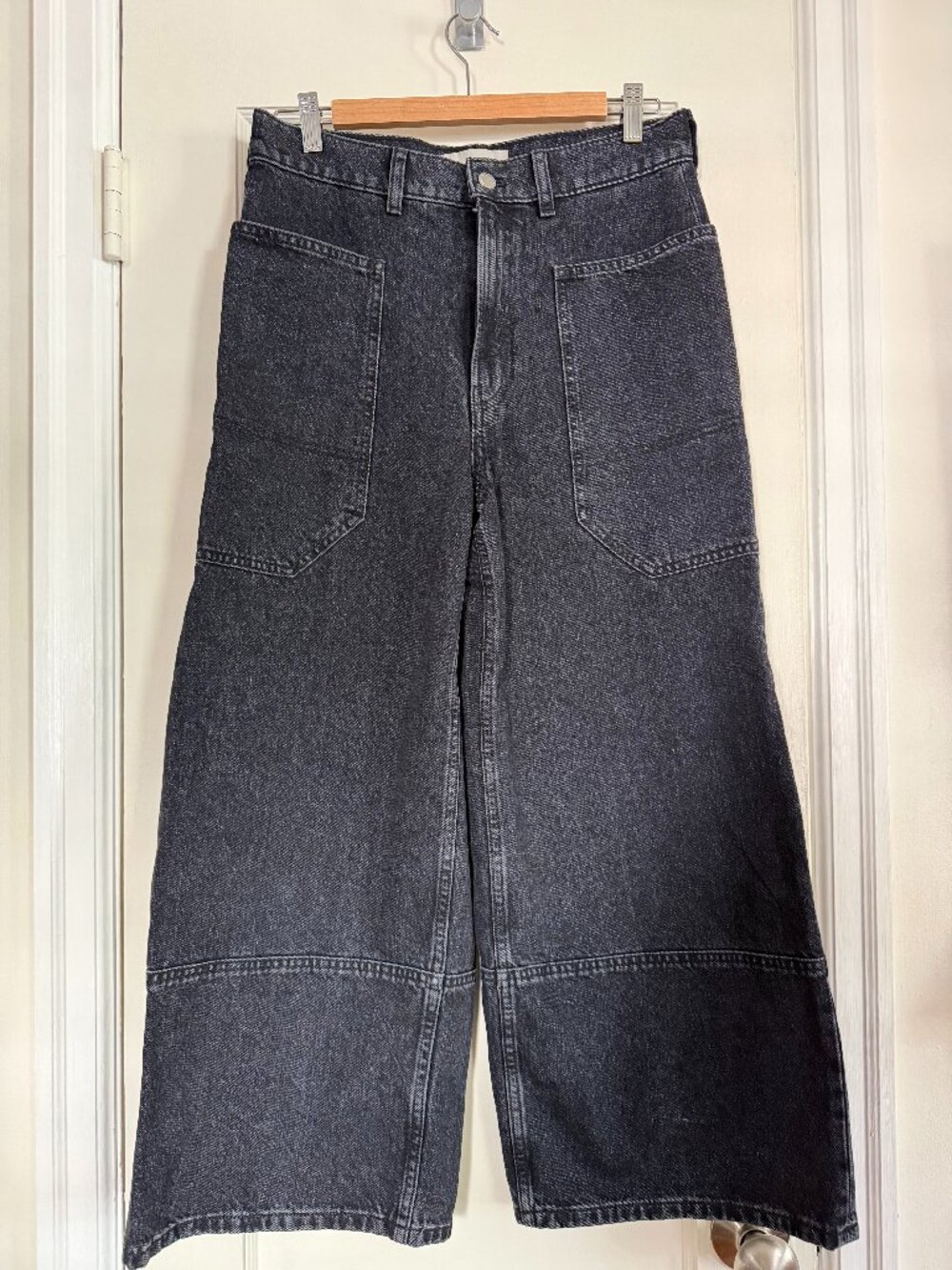 Everlane The Way-High Gardener Cropped Jean - Washed Black
